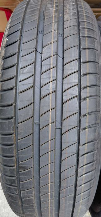 Чисто НОВИ 215 65 16 Michelin