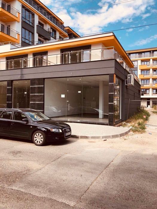 Ъглово помещение под наем. В гр Асеновград