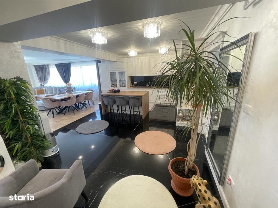 Penthouse de lux, Bucium, priveliste panoramica, 140 mp
