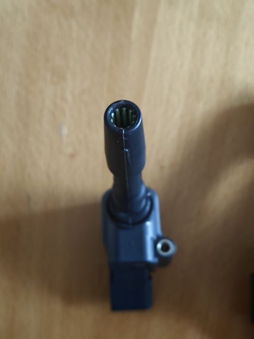 Запалителна бобина за VW / Audi / Škoda / SEAT 06H905110P
