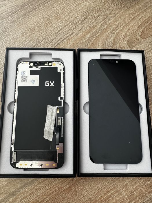Дисплей за Iphone 12/ 12 Pro GX OLED