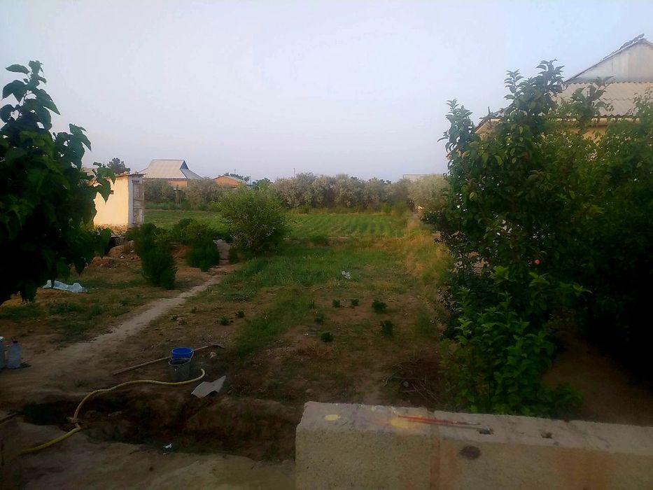 Уй сотилади 6.сутих янги курилган хама шаройтлари бор