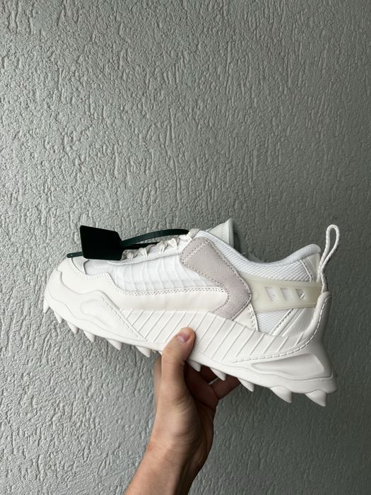 Off White Odsy 1000