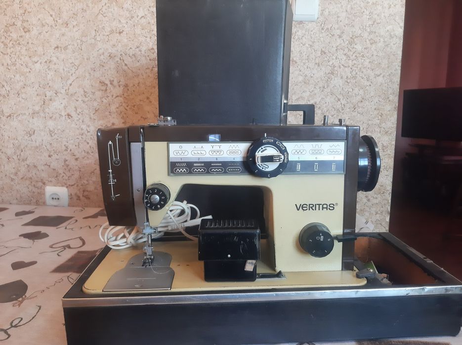 Швейная машина Веритас