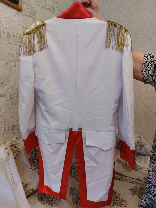 Одежда, исторические костюмы