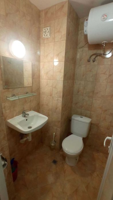 Дава се под наем Двустаен апартамент в Пловдив, Каменица 2 - 52 кв.м за 350 € - Снимка #2