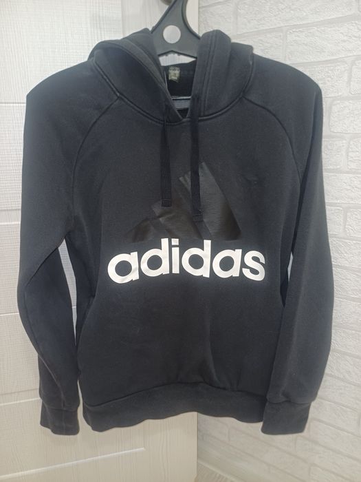 Продам толстовку Adidas Xs