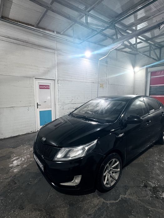 Kia Rio 2014 год Варианты +-!