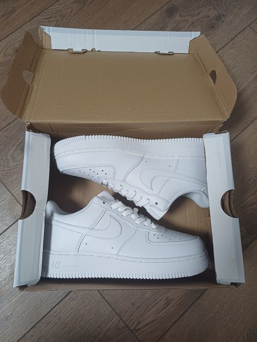 Nike air force 1 white