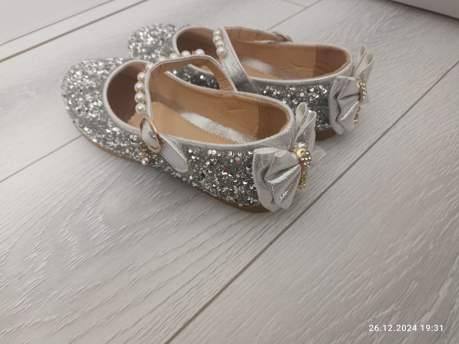 Платье нарядное для девочек