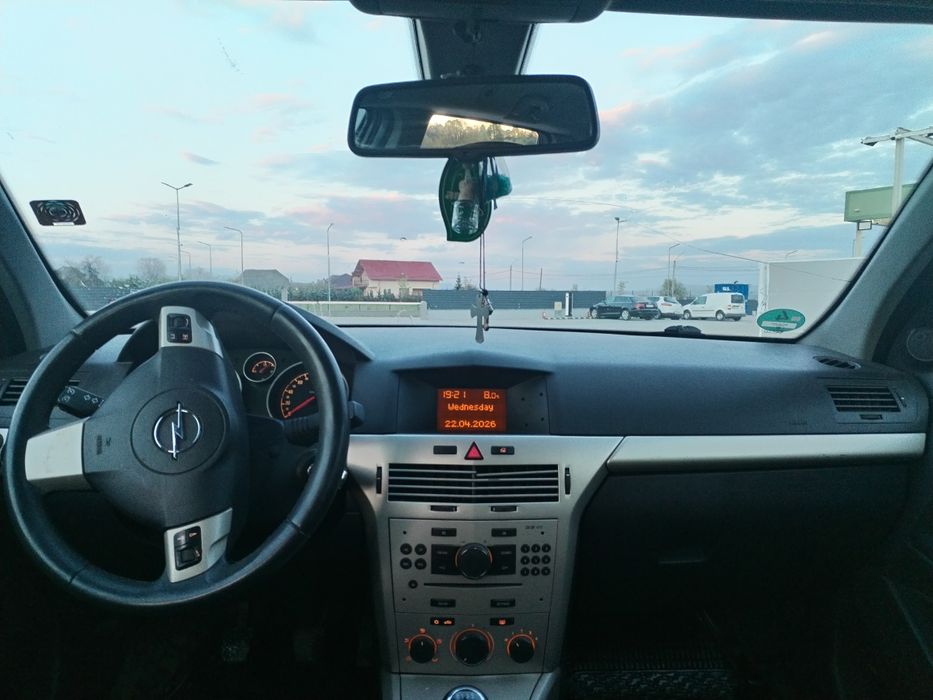 Vând Opel astra H