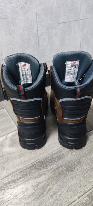 Зимняя спецобувь Red wing.