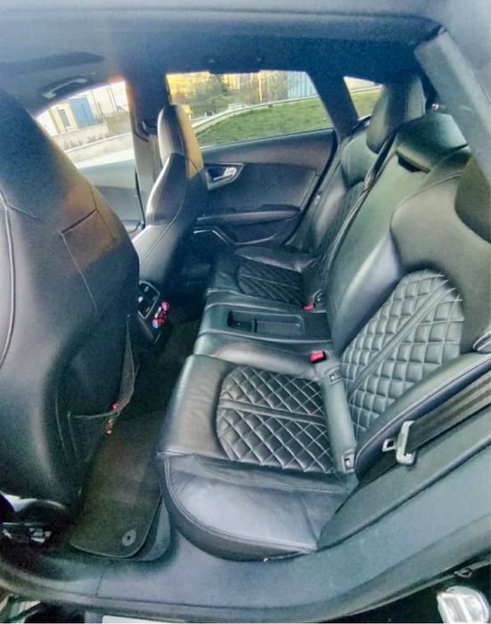 Audi S7 TFSi V8 quatro