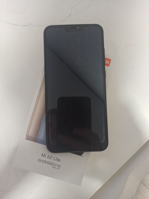 Смартфон Xiaomi A2 light