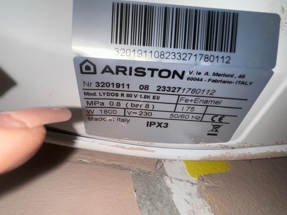 Boiler electric Ariston Lydos R  80 V