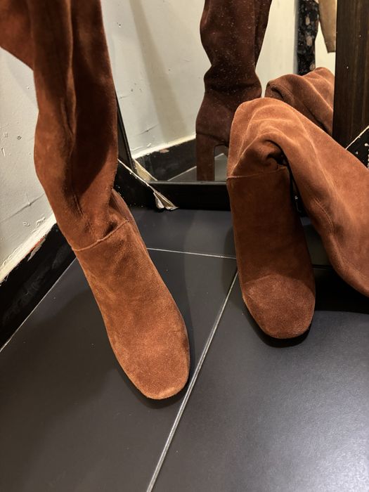 Чизми от естествен велур