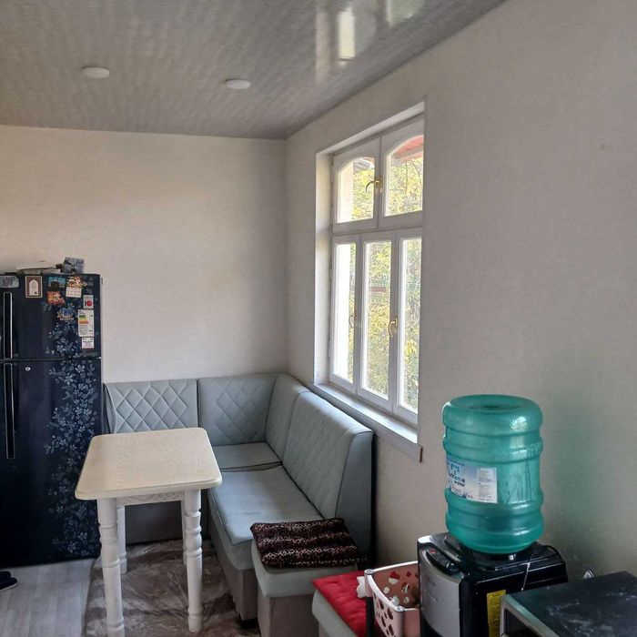 Продаю в яккасарайском районе  2-3/4/4 на улице Ш.Руставели