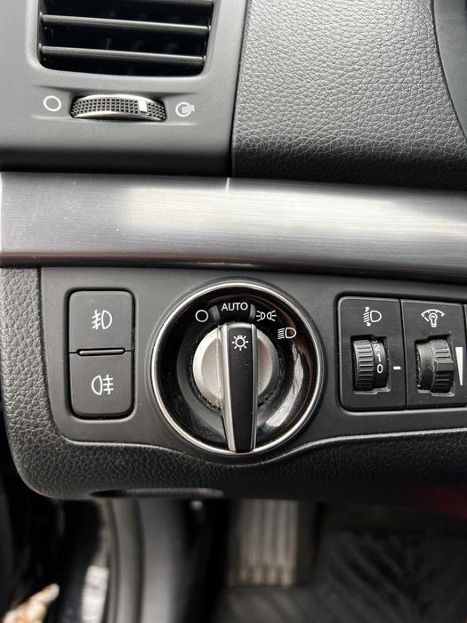 Hyundai i40 2012, 1.7D, 136cp, 183498km, detalii pe autoavariat-ro