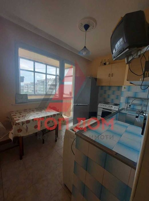 Дава се под наем Двустаен апартамент в Варна, Завод Дружба - 64 кв.м за 408 € - Снимка #3