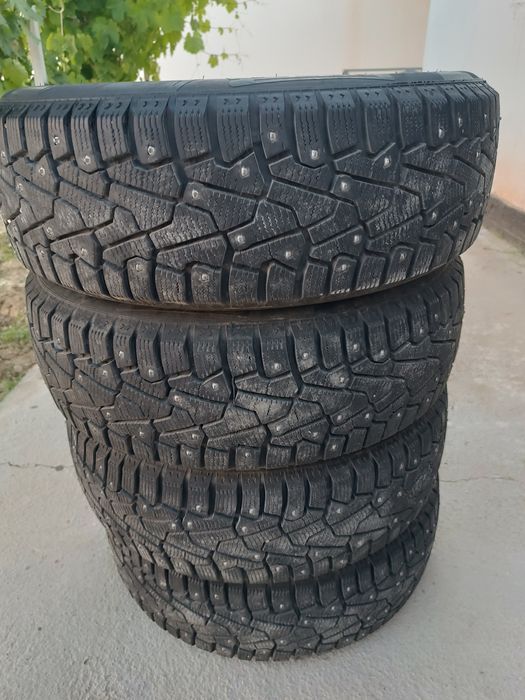 Зимние шины шипованные