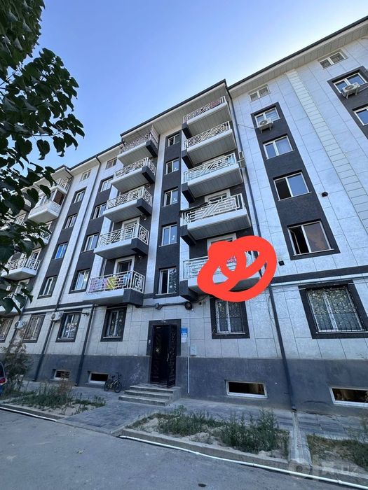 Срочно сотилади 2 хона 50м²  4 этаж 6 эт дом Супер ор 58 мактаб