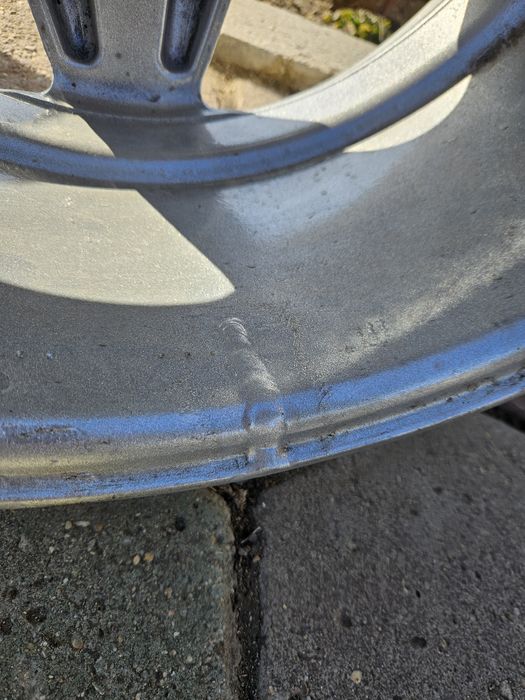 Продам диски R16