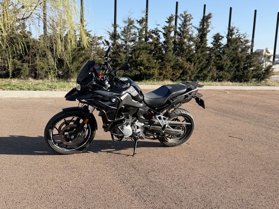 BMW 750 GS 2023.