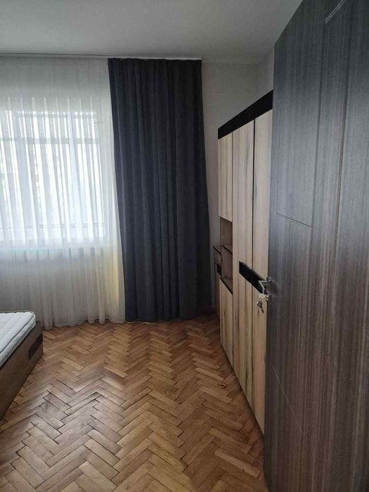 Дава се под наем Тристаен апартамент в София, Гоце Делчев - 90 кв.м за 747.66 € - Снимка #11