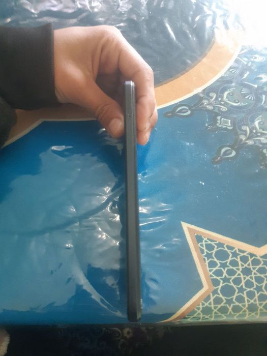 Telefon sotiladi srochna