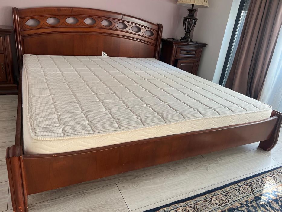 Mobilier dormitor – servante + pat cu saltea