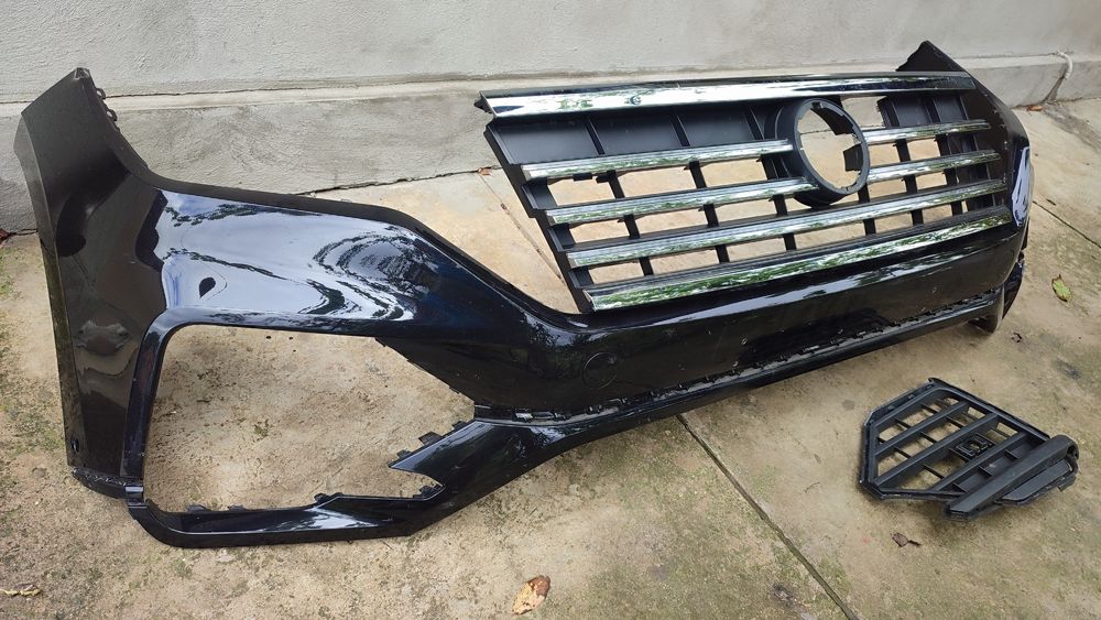 Grila masca fata Vw Touareg 3 model 2020 CR7