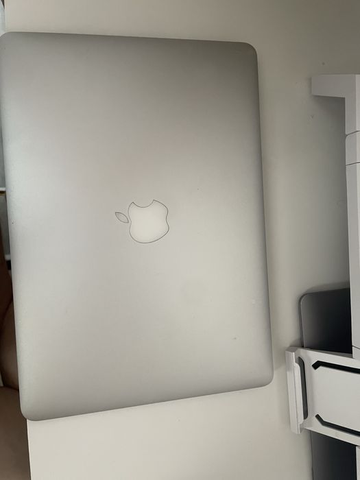 Macbook air 2015 8/128gb