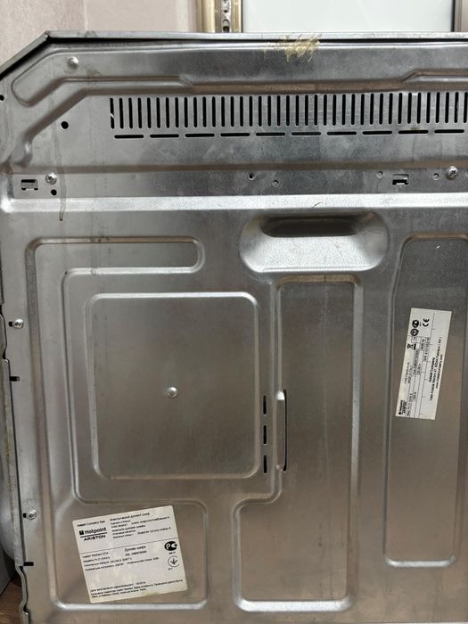 Продам духовку б/у