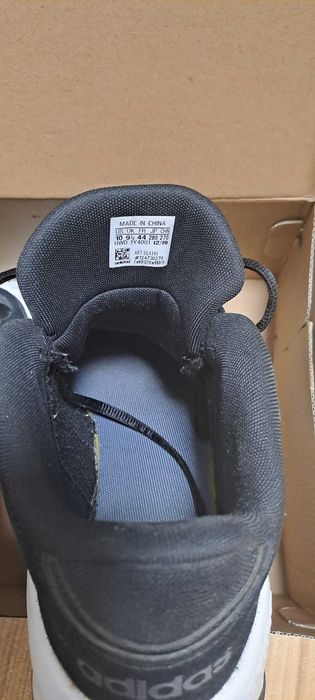 Ghete Adidas toamna