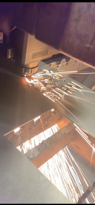 Услуги лазерной ,плазменной резки металла.Режим листы до 6 метров.