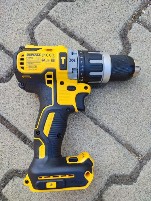 Нови машини Dewalt