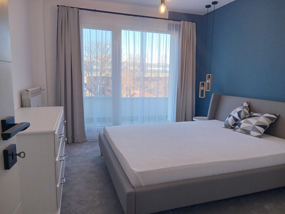 Дава се под наем Тристаен апартамент в София, Изток - 86 кв.м за 663 € - Снимка #3