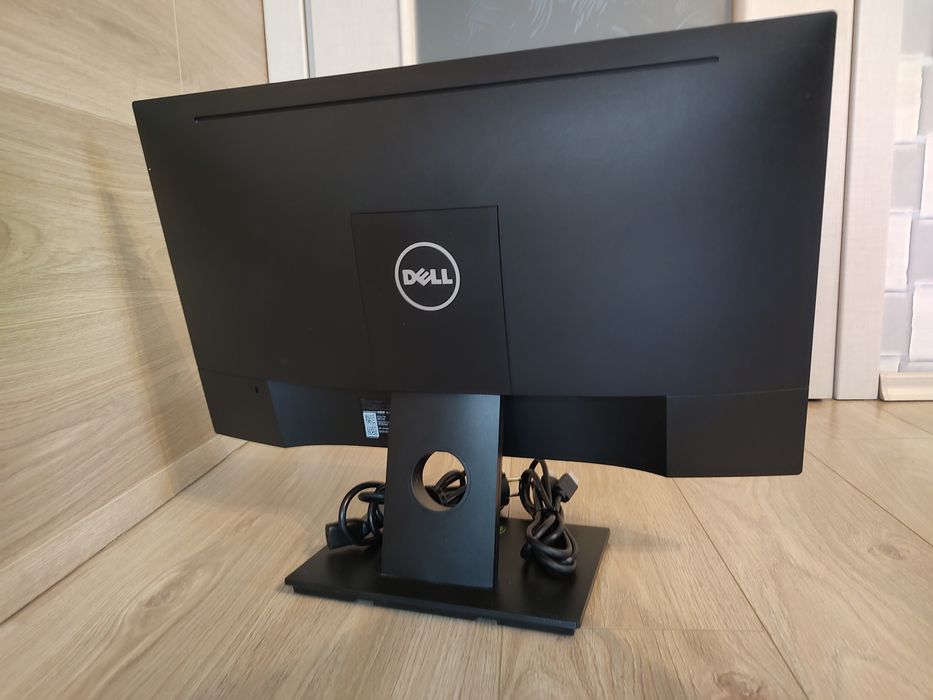 Монитор Dell E2418HN