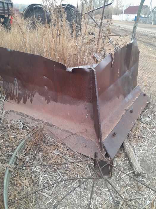 бульдозер дт 75 с клином и лопатой