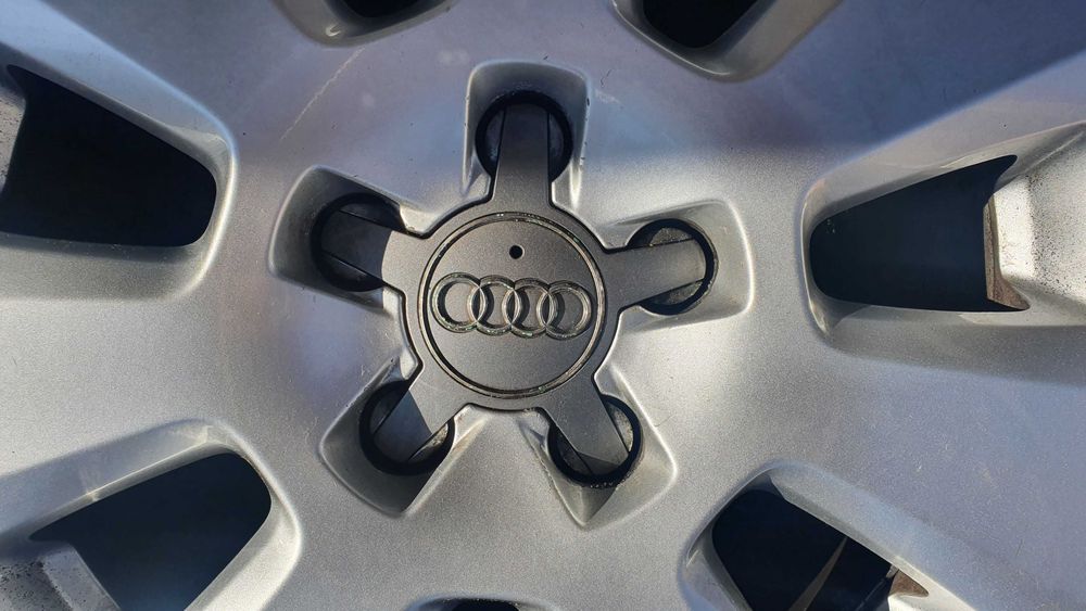 Set jante aliaj cu cauciucuri de iarnă MICHELIN*Audi A6 225/60 R16