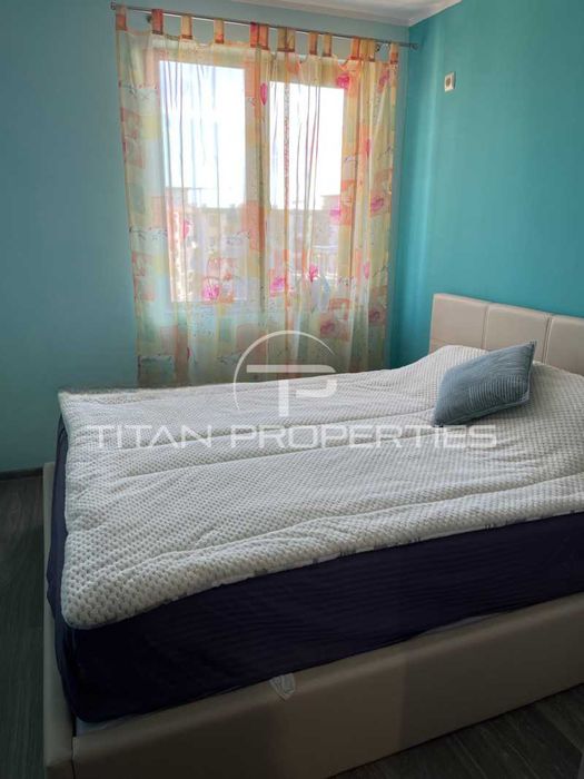 Продава се Тристаен апартамент в Пловдив, Кючук Париж - 103000 кв.м за 1 €/кв.м - Снимка #3