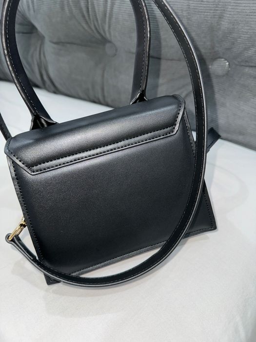 geanta jacquemus originala
