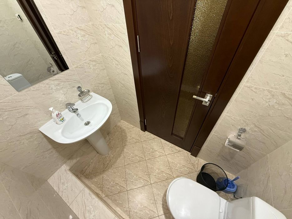 Сдаётся в долгосрочную аренду таунхаус в махалле Циалковского