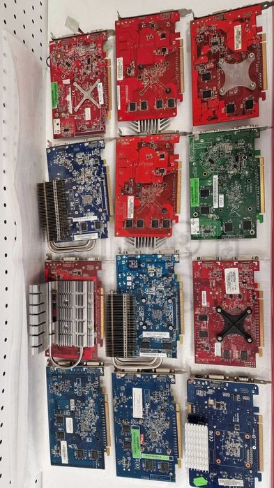 9 броя рабоотещи PCI-E РЕТРО видеокарти - РАЗЧИСТВАНЕ