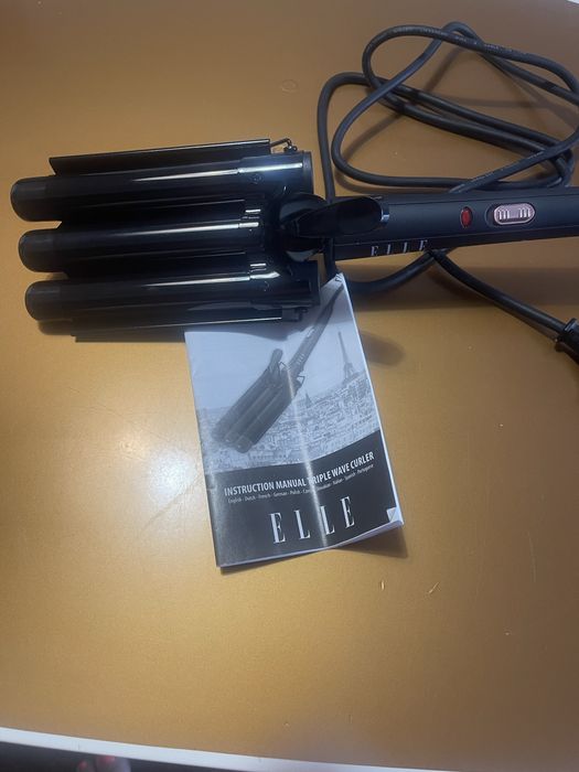 Ondulator triplu ELLE pentru valuri tip Beach Waves – încălzire rapidă, stare foarte bună