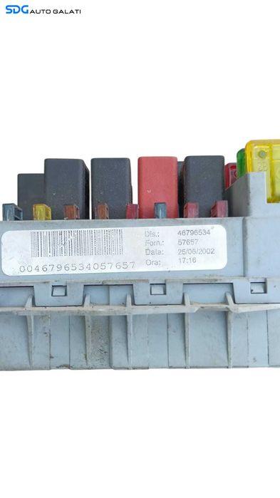 Panou Tablou Panou Relee Sigurante Fiat Stilo 1.9 2001 - 2007 Cod 46796534 57657 [M8677]