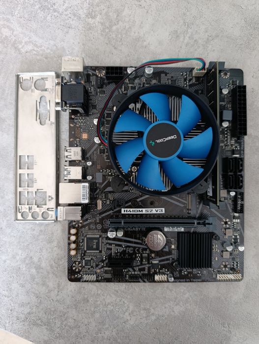 Материнская плата H410 + Процессор Intel Core i3 10100f + 8GB DDR4
