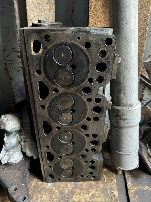 Мерседес 609/709/711/809 Двигатель ОМ364 с Европы