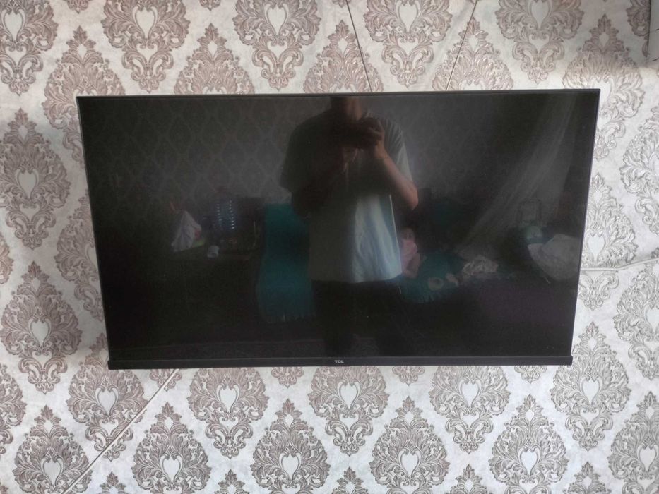 Телевизор TCL 100см 40"