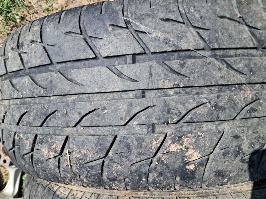 Vand jante aluminiu cu anvelope de vara